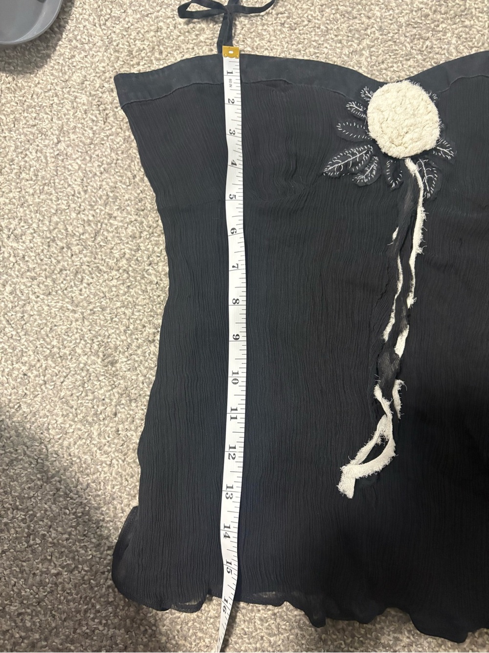 White House Black Market Black Crinkle Silk Cami With Rosette Women’s Size Small - Picture 13 of 13